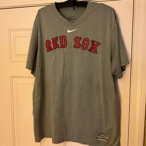 Men’s Red Sox Nike Dri-Fit Size Large